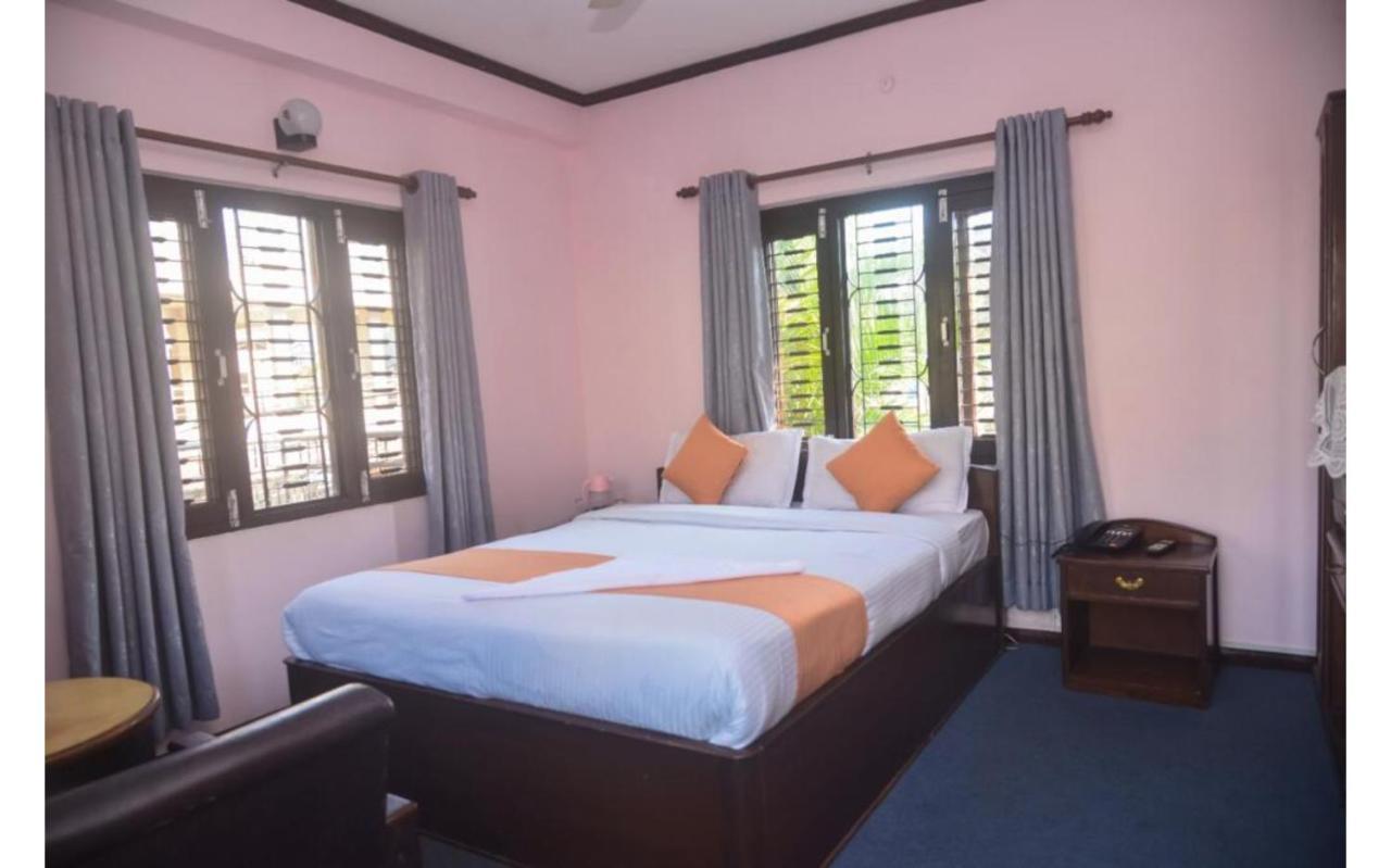 Hotel Travel Inn Pokhara Exterior photo