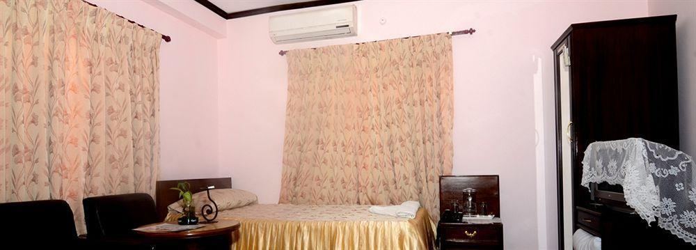 Hotel Travel Inn Pokhara Exterior photo